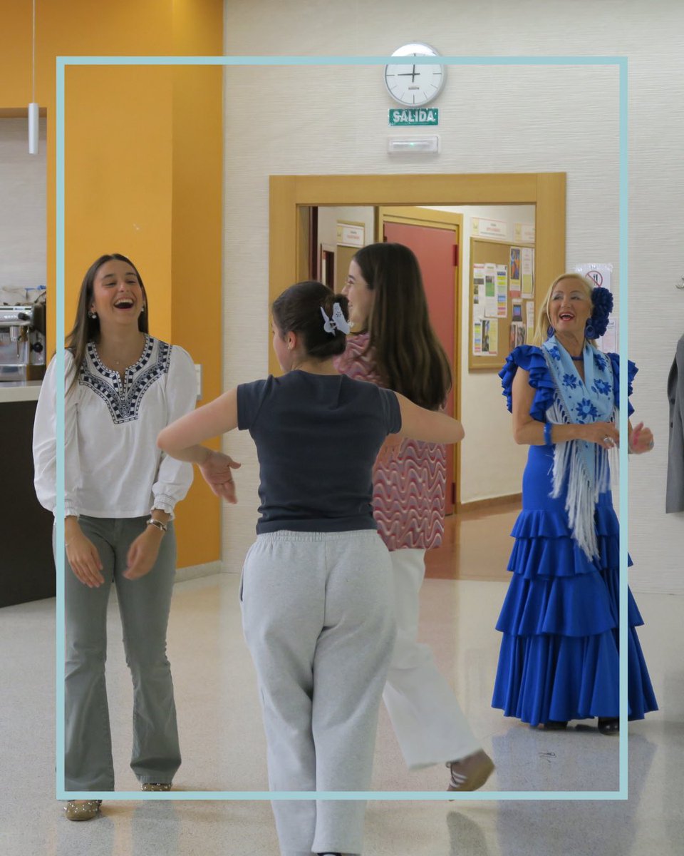 CM Larraona (@cmlarraona) on Twitter photo ¡Olé, olé!👏🏽
Ayer la Feria de Abril llegó al comedor del Colegio Mayor para amenizar un día de estudio.
Entre pasos en cuarto, mantones, castañuelas y tangos, disfrutamos de una velada de muchas risas. Gracias un año más al Polideportivo de Larraona💃🏽
#sevillana #FeriadeAbril ¡Olé, olé!👏🏽
Ayer la Feria de Abril llegó al comedor del Colegio Mayor para amenizar un día de estudio.
Entre pasos en cuarto, mantones, castañuelas y tangos, disfrutamos de una velada de muchas risas. Gracias un año más al Polideportivo de Larraona💃🏽
#sevillana #FeriadeAbril