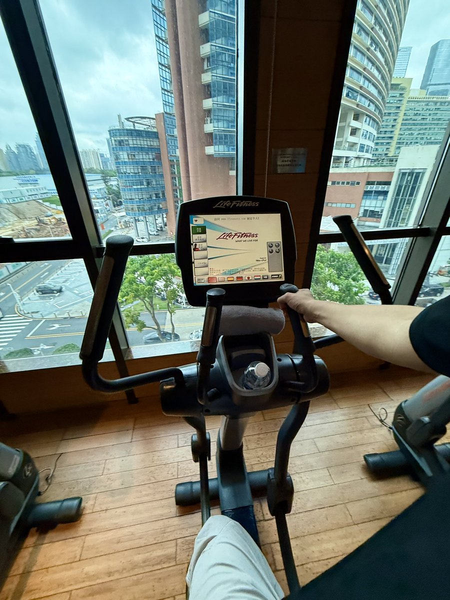 深圳JW滴滴🙋。明天要去厦门开会，厦门boy也滴滴一下