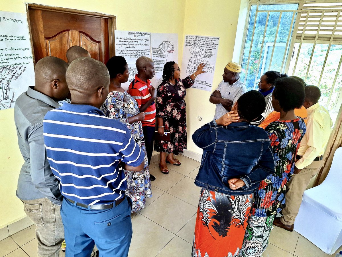 Facilitators from <a href="/RwamaganaDistr/">Rwamagana District</a> , <a href="/kibogora_poly/">KIBOGORA POLYTECHNIC (KP)</a> , <a href="/RutsiroDistrict/">Rutsiro District</a>  and <a href="/Nyamasheke/">Nyamasheke District</a>  are in #advanced training to strengthen their facilitation skills, reflect on challenges they've faced, and find better ways to support their communities.

#Advancedtraining
#MvuraNkuvure