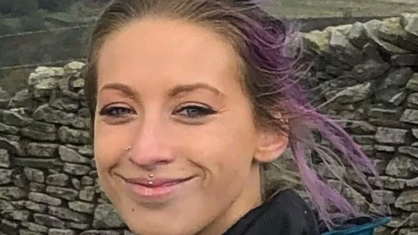 Krissi died by suicide after being wrongly accused of fraud and continually told to pay additional charges by the DWP. 

Her family want action because Coroners are not linking the devastating impact of DWP failures on vulnerable people. Share &amp; donate ⬇️

crowdfunder.co.uk/p/krissi