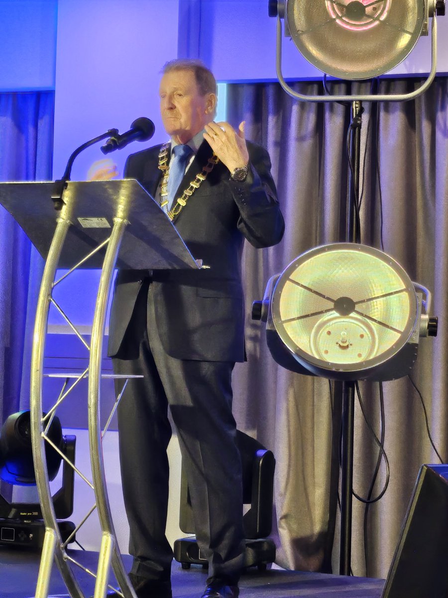 Prof. Ronan Collins tweet media