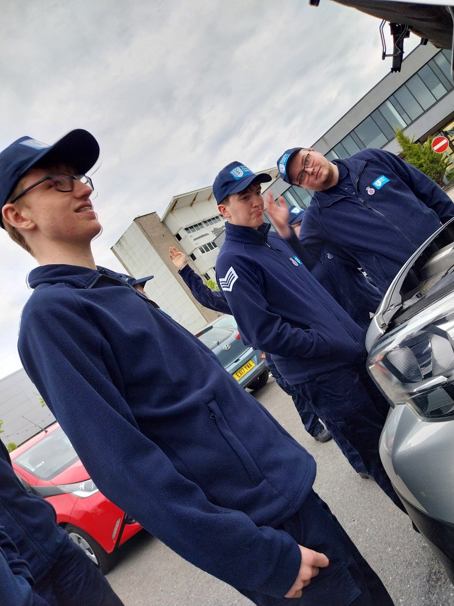 Thank you to Scott and Wayne from the Stolen Vehicle Identification Unit (SVIU) who recently came to bisit cadets at both Preston Unit.
Scott and Wayne talked about their roles within the Constabulary and how they identify stolen and other vehicles involved in crime.
@lancspolice