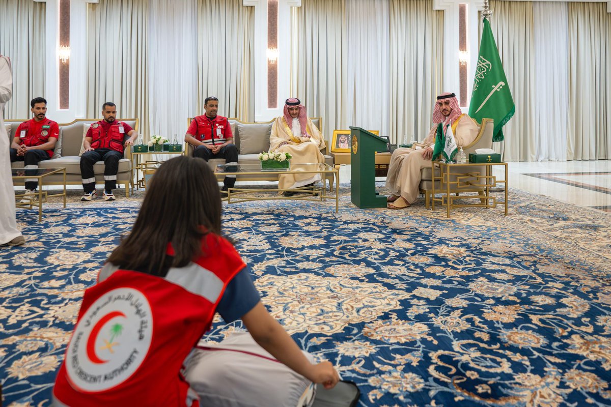 سمو #أمير_منطقة_الجوف يدشن مركبة "عبيّة" ويتسلّم سموه شهادة الامتثال ويطلق فعاليات اليوم العالمي للهلال الأحمر

spa.gov.sa/N2314106

#استثمر_بالجوف
#الجوف_سلة_غذاء_المملكة
#الجوف_عاصمة_الطاقة_المتجددة 
<a href="/mediasrca/">هيئة الهلال الأحمر السعودي</a>