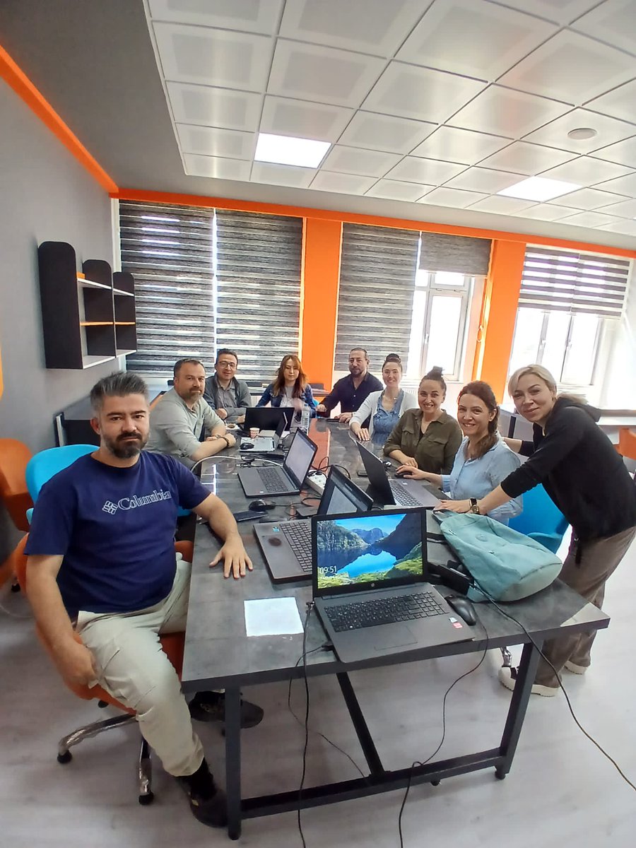 corumisgb's tweet photo. ISO 9001, ISO 45001, ISO 14001 KYS eğitimlerimiz Çorum Bilim Sanat Merkezi ekibine verilerek sistem kurulum çalışmalarına başlandı. @tcmeb @Yusuf__Tekin @meb_dhgm @omurfatih @mebisgb @ozkan_meb @Corum19MEM @CemilCaglar60 https://t.co/VheSIqBYdg