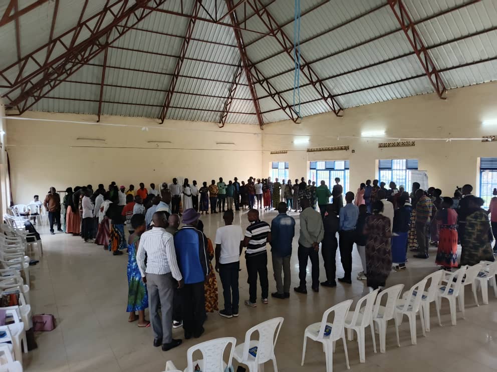 Uyisenga Ni Imanzi (@uyisenganimanzi) on Twitter photo <a href="/UyisenganImanzi/">Uyisenga Ni Imanzi</a> & partners are training new CBCs in the new sectors, on #Bahoneza #mentalhealth new module of practicing in groups & sharing experiences, to take care of mental health through creating #safespaces on the villages level. thanks to <a href="/Imbuto/">Imbuto Foundation</a> for a great support. <a href="/UyisenganImanzi/">Uyisenga Ni Imanzi</a> & partners are training new CBCs in the new sectors, on #Bahoneza #mentalhealth new module of practicing in groups & sharing experiences, to take care of mental health through creating #safespaces on the villages level. thanks to <a href="/Imbuto/">Imbuto Foundation</a> for a great support.