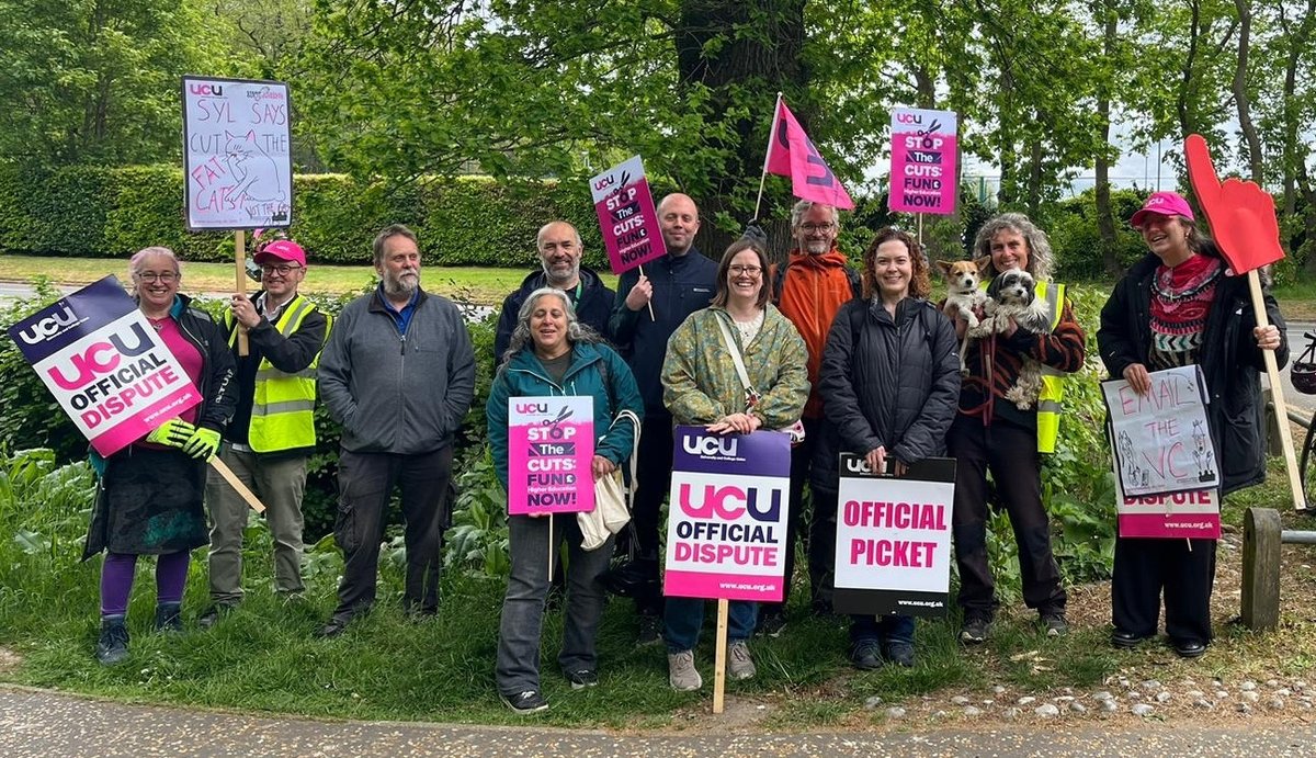 💪Our members will continue to stand shoulder to shoulder with colleagues at risk of compulsory redundancy.

🚩We will be back on the picketline tomorrow, Fri 9th May. 

📣Uni management must change course now. #SaveUEA
