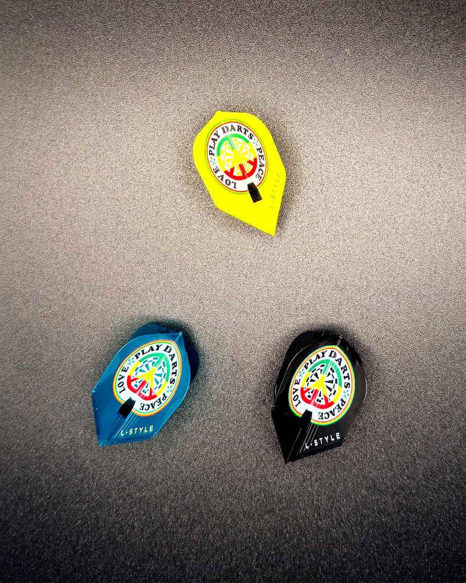 🇯🇲 Peace, Love &amp; Darts! 🇯🇲
Deta Hedman’s 4th signature flights drop May 30!
Inspired by her Jamaican roots, choose L1 Pro Clear White or L3 Kami Colour Mix.
Stylish, vibrant &amp; ready to fly—don’t miss out! ❤️💛💚 #darts