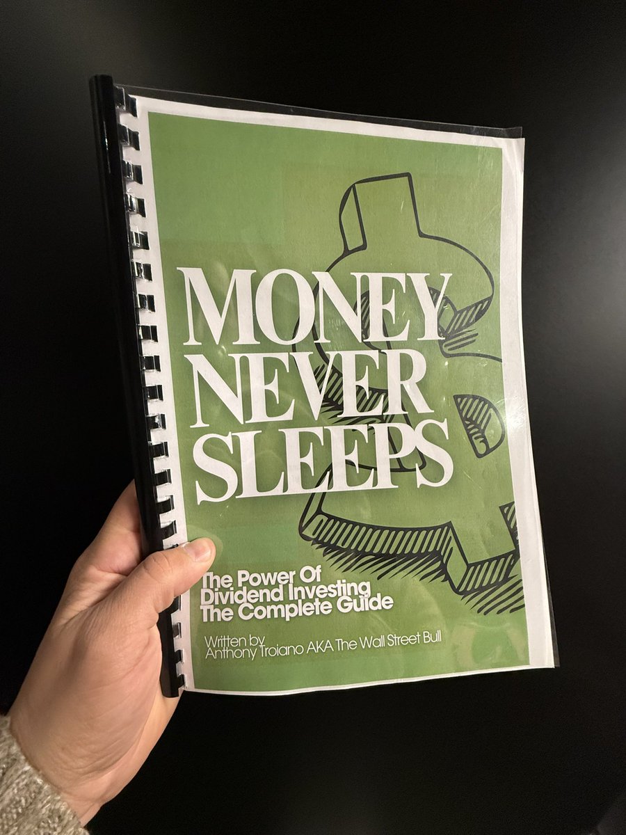 READ THIS 💰 #passiveincome 👀  <a href="/thewallstbulloz/">thewallstreetbull💸</a> 

thewallstreetbullofficial.com/products/money…