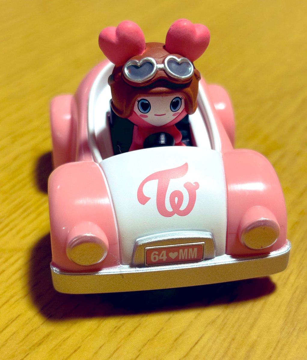 maimui13's tweet photo. 安達太良サービスエリアでまさかのTWICE大先生のガチャガチャがあって娘さん達とやったんだけど、まさかの推しが当たって大歓喜しながら奇声あげてた女は私です
#いわき市
#安達太良サービスエリア
#TWICE大先生
#MOVELY https://t.co/YzEoINopbU