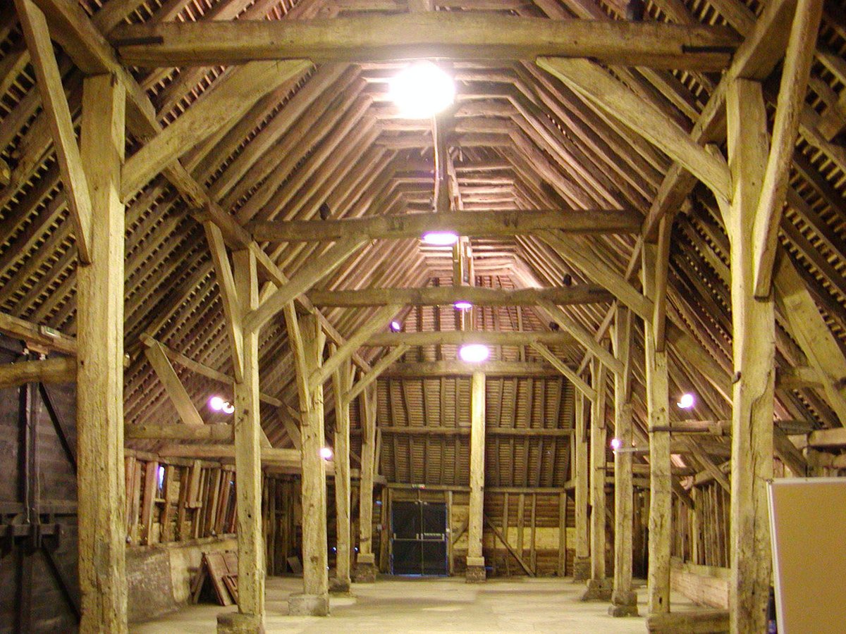 The Great Barn of Wanborough is the oldest and most important wooden building in Surrey.

Owned by Guildford Borough Council it’s opened every year to the public by a team of volunteers.

👉 Sun 18 May
👉 2pm to 5pm
👉 Free entry
👉 Dogs welcome
wanboroughgreatbarn.co.uk