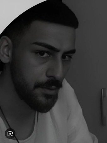 Melisa'nın abisi Umutcan. Melisa ile aynı evde öldürüldü. Bir evde iki kardeş öldü. Bu olay yurtdışında yaşansa dünya ayağa kalkardı!
#UmutcanŞimşek