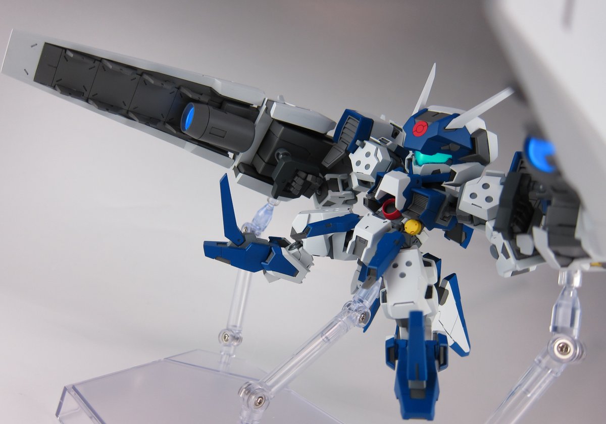 algtrombe's tweet image. 「行くぜ、悪党ども!!
クロスコンバットモード、ゴーッ!」
スーパーロボット大戦Wより、
ヴァルホークをフルスクラッチしました!
以下リプ欄に続く(1/8)
#スパロボ