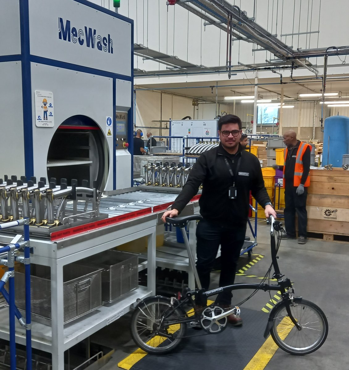 MecWash Systems Ltd (@mecwash) on Twitter photo With the sun shining, what better way to enjoy it than on a <a href="/BromptonBicycle/">Brompton Bicycle</a>? Here’s a throwback to when MecWash helped Brompton Bicycles to take a leap forward in efficiency with the MecWash Solo 600➡️ mecwash.com/news/post/2022…
#throwbackthursday #componentcleaning #ukmfg With the sun shining, what better way to enjoy it than on a <a href="/BromptonBicycle/">Brompton Bicycle</a>? Here’s a throwback to when MecWash helped Brompton Bicycles to take a leap forward in efficiency with the MecWash Solo 600➡️ mecwash.com/news/post/2022…
#throwbackthursday #componentcleaning #ukmfg