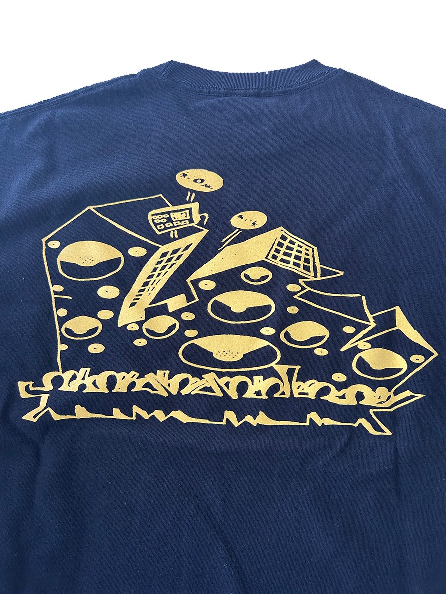 EEZEE TEE 新作
ボディにこだわって9.1ozのビッグシルエットです
coreheadz.stores.jp/items/681c0ee6…