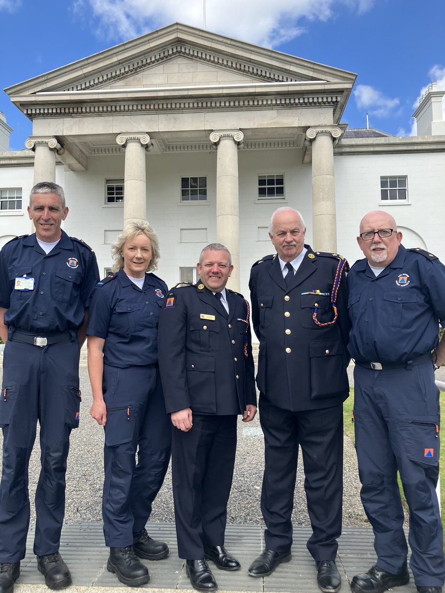 civildmayo's tweet photo. This afternoon Civil Defence Officers, Assistants &amp; Volunteers from across the country were kindly hosted by @PresidentIRL at a reception to mark 75 years of Civil Defence in Ireland. 🇮🇪💙🧡 https://t.co/KJoGLJJZbp
