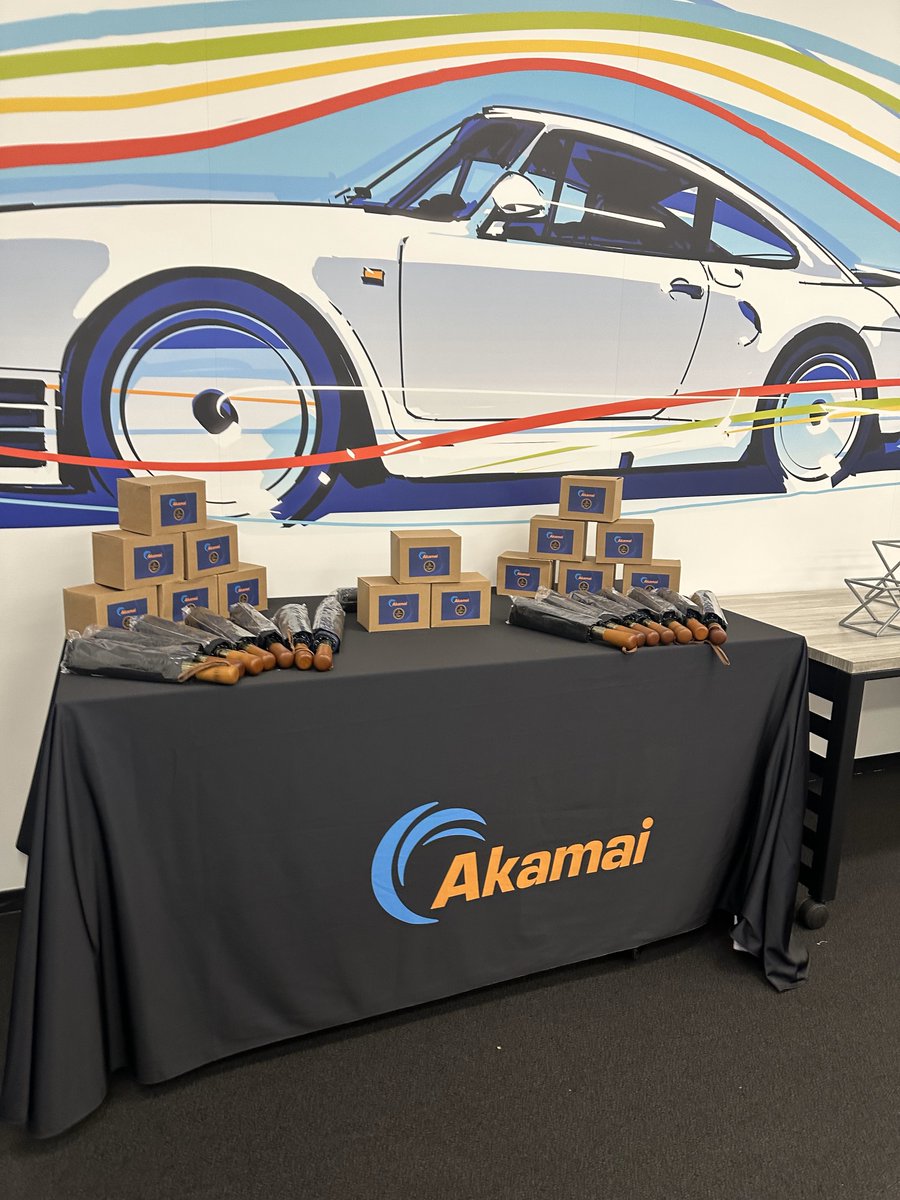 FPTAmericas's tweet image. What a ride! 🚗
 
A huge thanks to @Akamai for hosting us at the Accelerate at the Edge event at the Porsche Experience Center LA. We’re proud to #partner with #Akamai to help organizations unlock the power of the edge and drive innovation together.

#FPTSoftware #EdgeInnovation