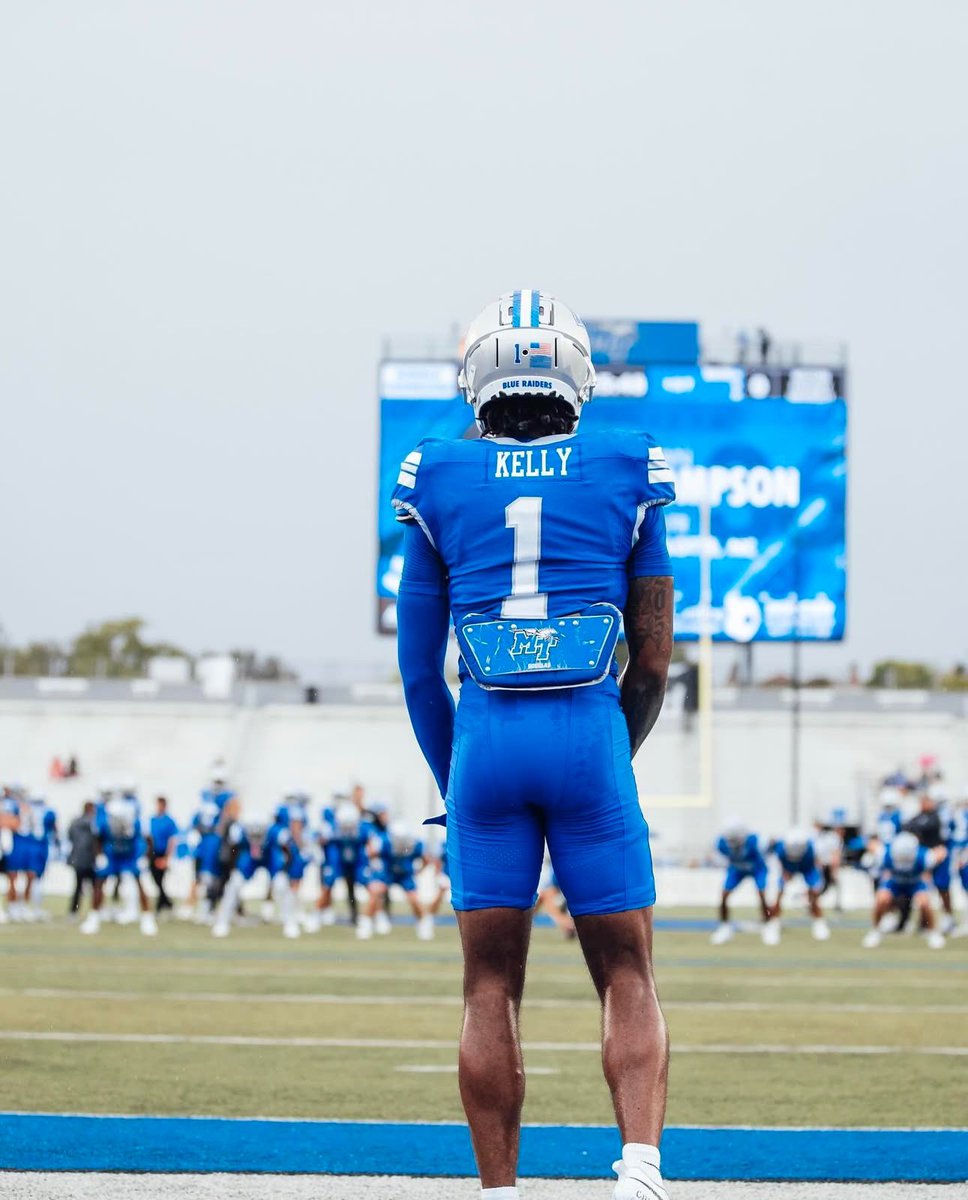 ADarien11Davis's tweet image. #AGTG After a great conversation with @CoachBodie4 I’m Blessed to received a D1 offer from University of Middle Tennessee!! #GoBlue #MTSU
@MT_FB @MTFB_Recruiting @StewartsCreekFB @CoachB_CAUDILL @CSmithScout
@coachpt91 @wcsSHS_Recruit