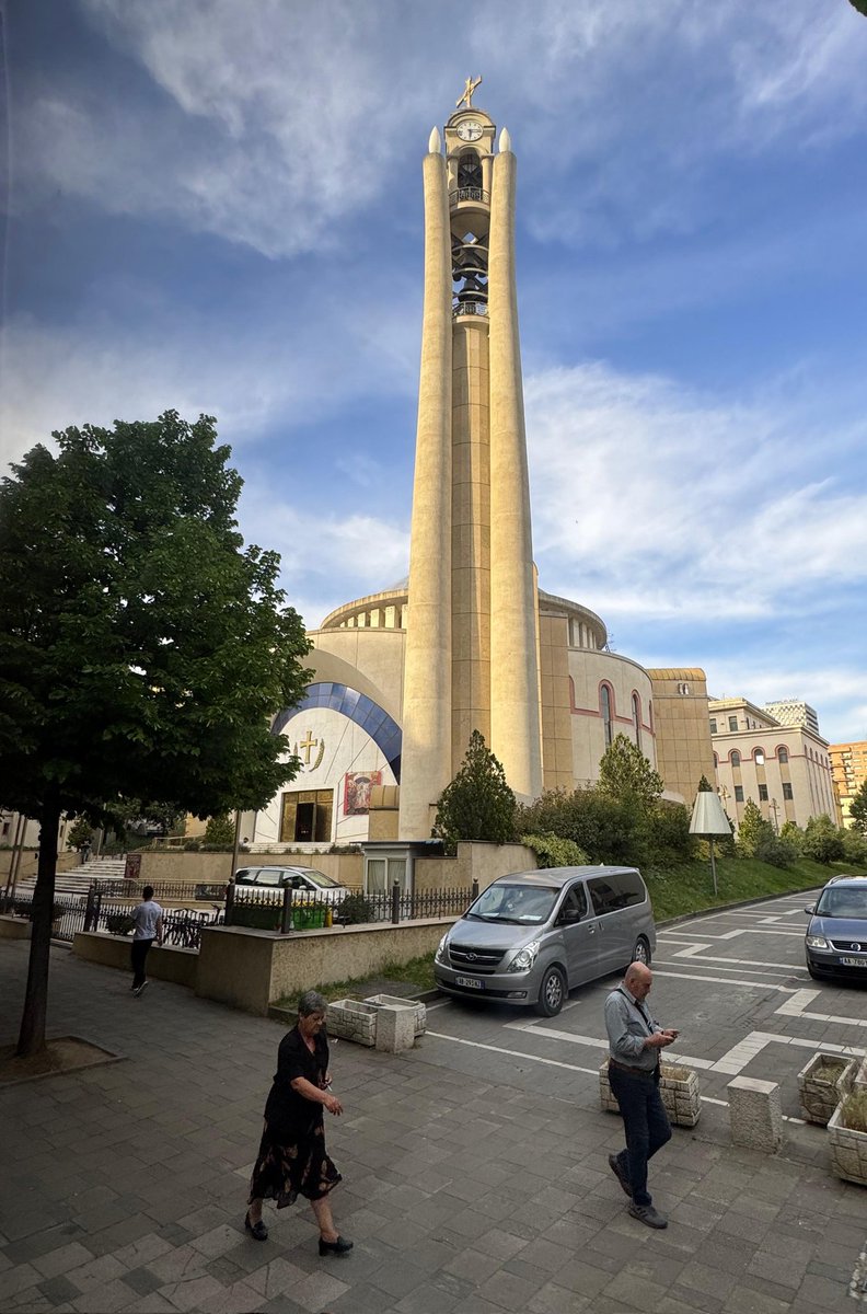 The Holy Hopper ☧ tweet media