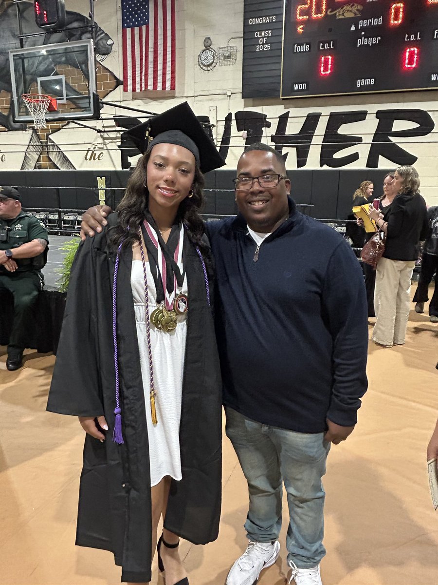 Excited for these two seniors next chapter in life and thankful for their contributions to Milton High School ! <a href="/Alexis_H2025/">alexis.hawthorne</a> <a href="/MHSLPHOOPS/">MHS Lady Panthers Basketball</a>