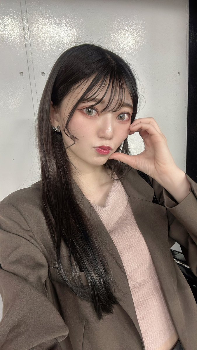 shiorin___00's tweet photo. 初平日撮影会📸
ありがとうございました😳💭

スタジオ撮影が1番たのしい！！！🫶🏻
#シャドウライツ撮影会 #撮影会
#関西撮影会 #関西フリーモデル https://t.co/bvSHZqGvR0