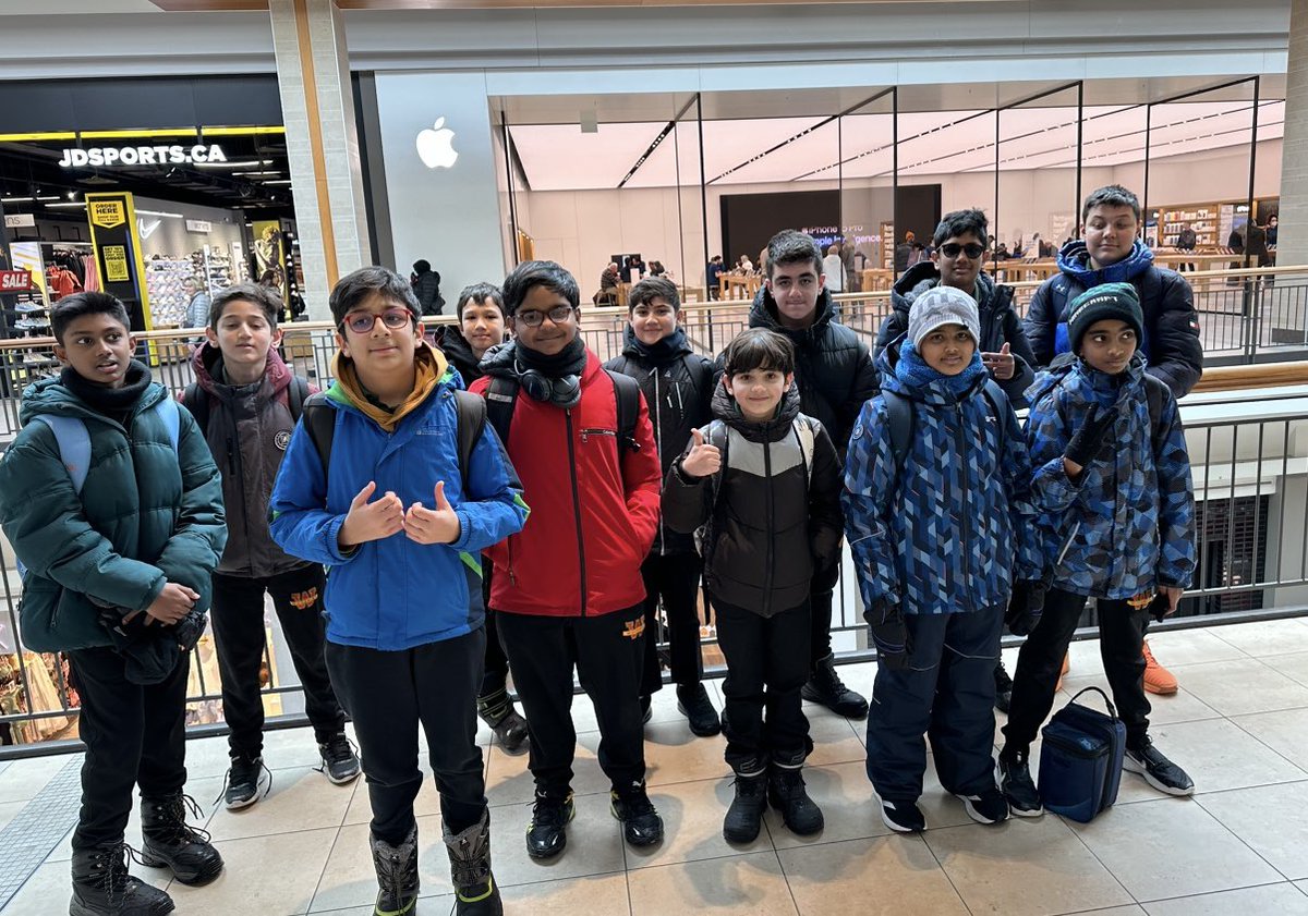 Sunil Katyal (@skatyal_tdsb) on Twitter photo Our <a href="/WoodbineMS/">Woodbine Middle School TDSB</a> Boys Readers & Leaders Club visited <a href="/Apple/">Apple</a> & took part in an amazing workshop to create their own #digital💻 comic books📚🌍. Ss had a great time using #tech to bring their stories to life! Future storytellers in action! <a href="/tdsb/">Toronto District School Board</a> <a href="/MFraserTDSB/">Michelle Fraser</a> <a href="/Equity48/">Kurt McIntosh</a> <a href="/JamesX_Li/">James Li</a> Our <a href="/WoodbineMS/">Woodbine Middle School TDSB</a> Boys Readers & Leaders Club visited <a href="/Apple/">Apple</a> & took part in an amazing workshop to create their own #digital💻 comic books📚🌍. Ss had a great time using #tech to bring their stories to life! Future storytellers in action! <a href="/tdsb/">Toronto District School Board</a> <a href="/MFraserTDSB/">Michelle Fraser</a> <a href="/Equity48/">Kurt McIntosh</a> <a href="/JamesX_Li/">James Li</a>