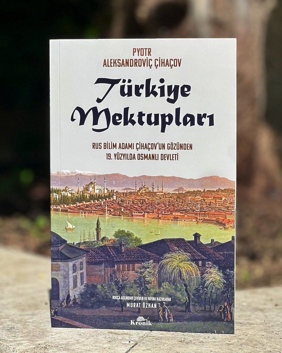 Kronik Kitap (@kronikkitap) on Twitter photo 📙 YENİ // Çihaçov’un Osmanlı coğrafyasındaki seyahati, sadece coğrafi ve tarihî bir kayıt olmanın ötesine geçerek bölgenin çok kültürlü yapısını, ekonomik ve siyasi dokusunu ayrıntılı bir şekilde ele alır. Murat Özkan'ın (<a href="/murattozkaan/">Murat Özkan</a>) kaleminden…
🔗: kronikkitap.com/kitap/turkiye-… 📙 YENİ // Çihaçov’un Osmanlı coğrafyasındaki seyahati, sadece coğrafi ve tarihî bir kayıt olmanın ötesine geçerek bölgenin çok kültürlü yapısını, ekonomik ve siyasi dokusunu ayrıntılı bir şekilde ele alır. Murat Özkan'ın (<a href="/murattozkaan/">Murat Özkan</a>) kaleminden…
🔗: kronikkitap.com/kitap/turkiye-…