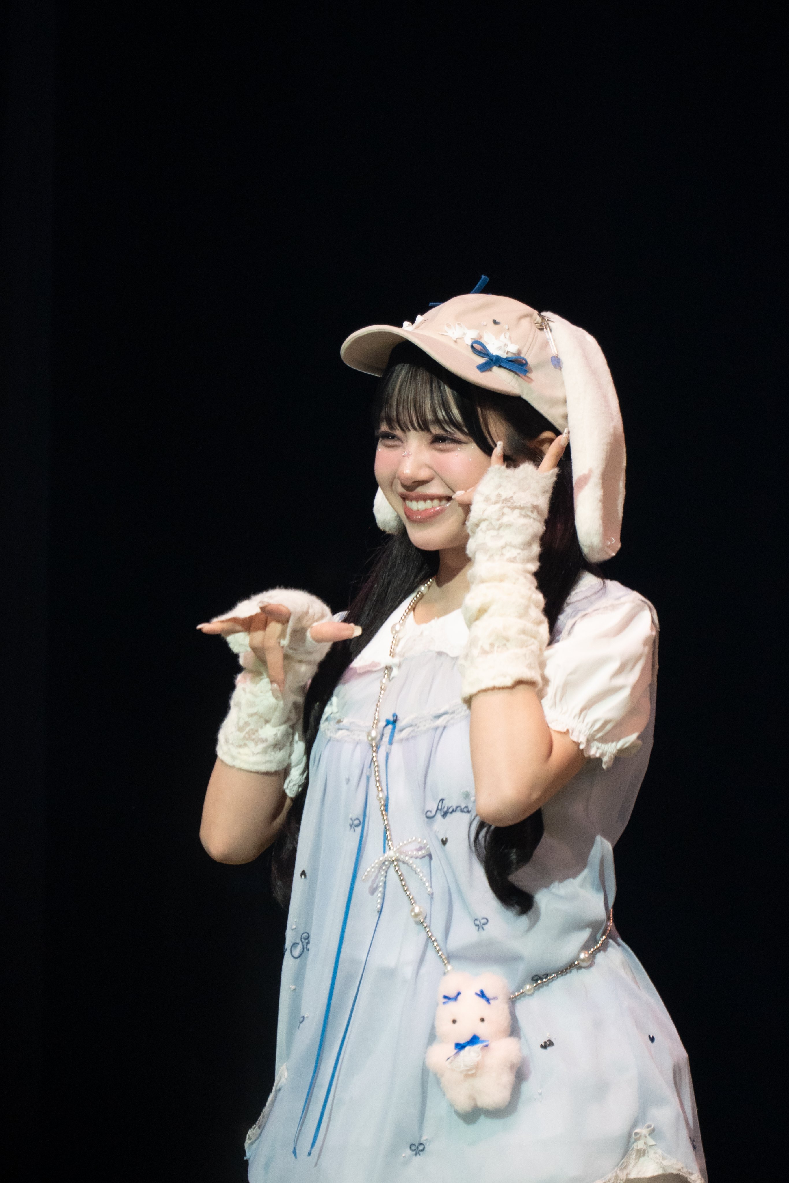 増田彩乃　lapilaz first oneman live サイン色紙 CUTIE STREET 増田彩乃 1st ワンマン衣装 生写真 - メルカリ