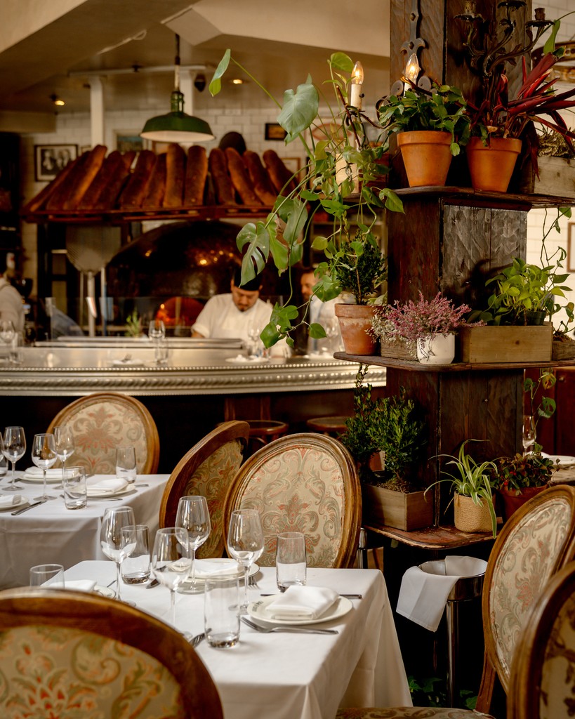 Olio e Più NYC: A place that’s as inviting as it is beautiful.