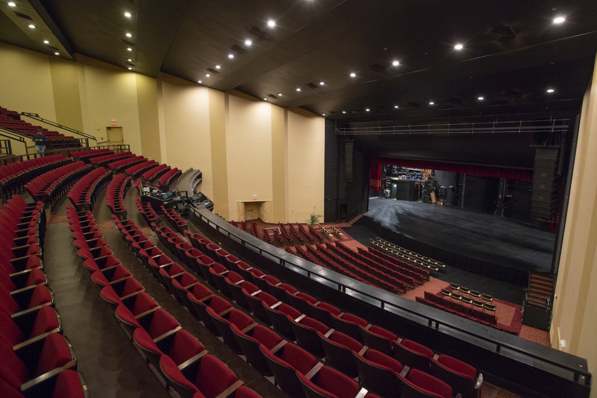 This weekend, NPR's Science Friday will tape a special live stage version of the popular radio show at Jesse Auditorium. 

#Mizzou's Damon Coyle and Kiruba Krishnaswamy will join representatives from the Missouri Botanical Garden for the show. 

Details: brnw.ch/21wSvkg