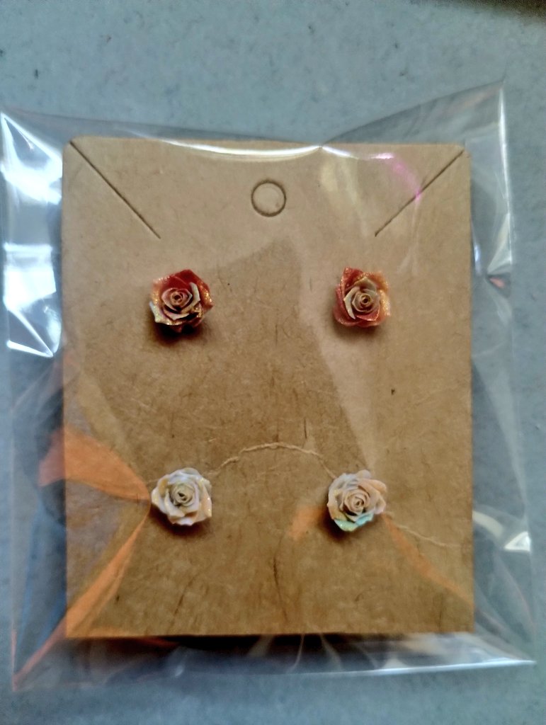 LLCharms's tweet image. New items available ! Beautiful earrings; bracelets, necklaces and more added daily , here only at landlcharms.com