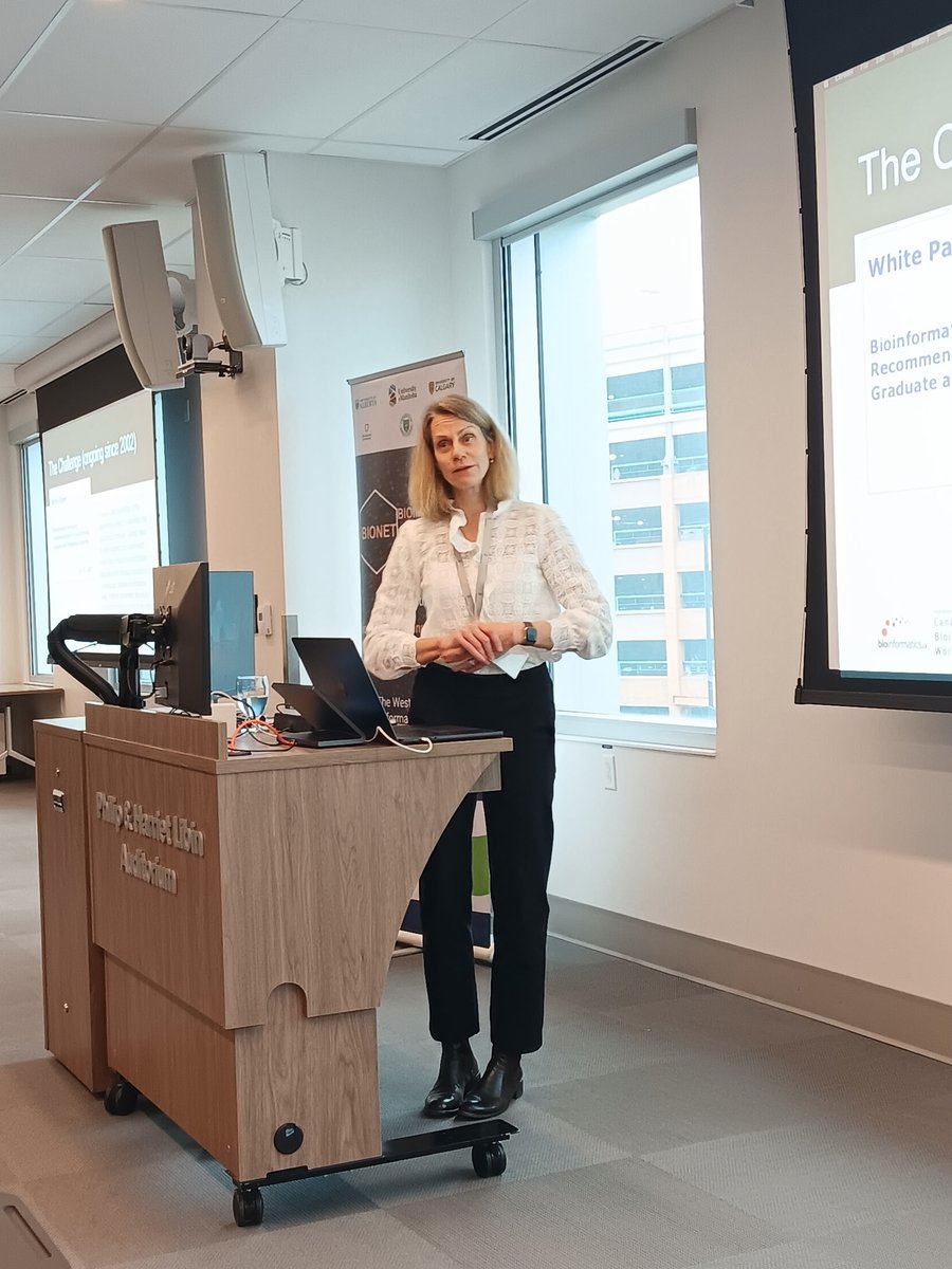 BioNet (@bionetcanada) on Twitter photo Plenary speaker Dr. <a href="/MichelleBrazas/">Michelle Brazas, PhD</a> on training in #Bioinformatics in 🇨🇦 <a href="/Bioinfodotca/">Bioinformatics.ca</a> #BioNet2025 Plenary speaker Dr. <a href="/MichelleBrazas/">Michelle Brazas, PhD</a> on training in #Bioinformatics in 🇨🇦 <a href="/Bioinfodotca/">Bioinformatics.ca</a> #BioNet2025