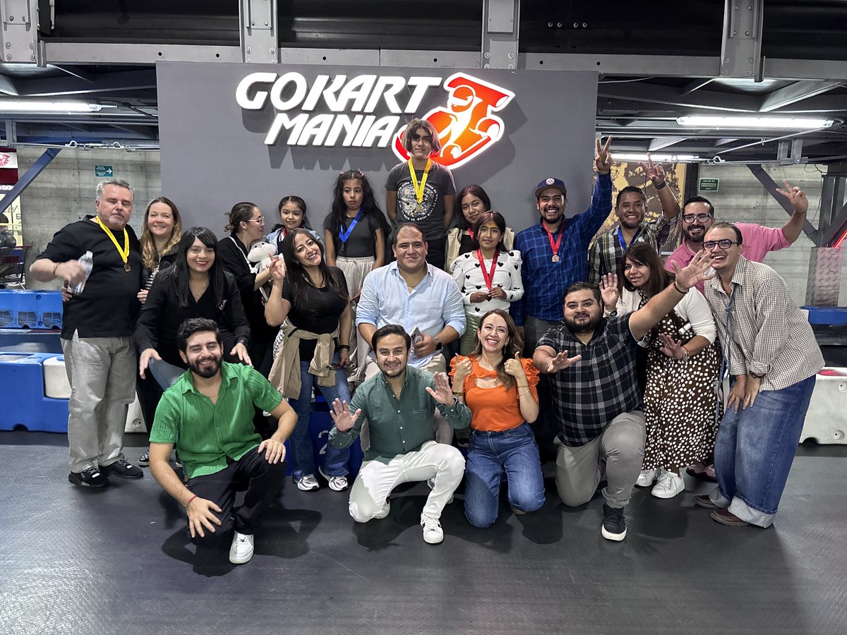 Superincentivos's tweet photo. ⚡ ¡Qué gran día vivimos la semana pasada en nuestro torneo de GoKarts con clientes de @Superincentivos  en México! https://t.co/GwQrqCqlOO