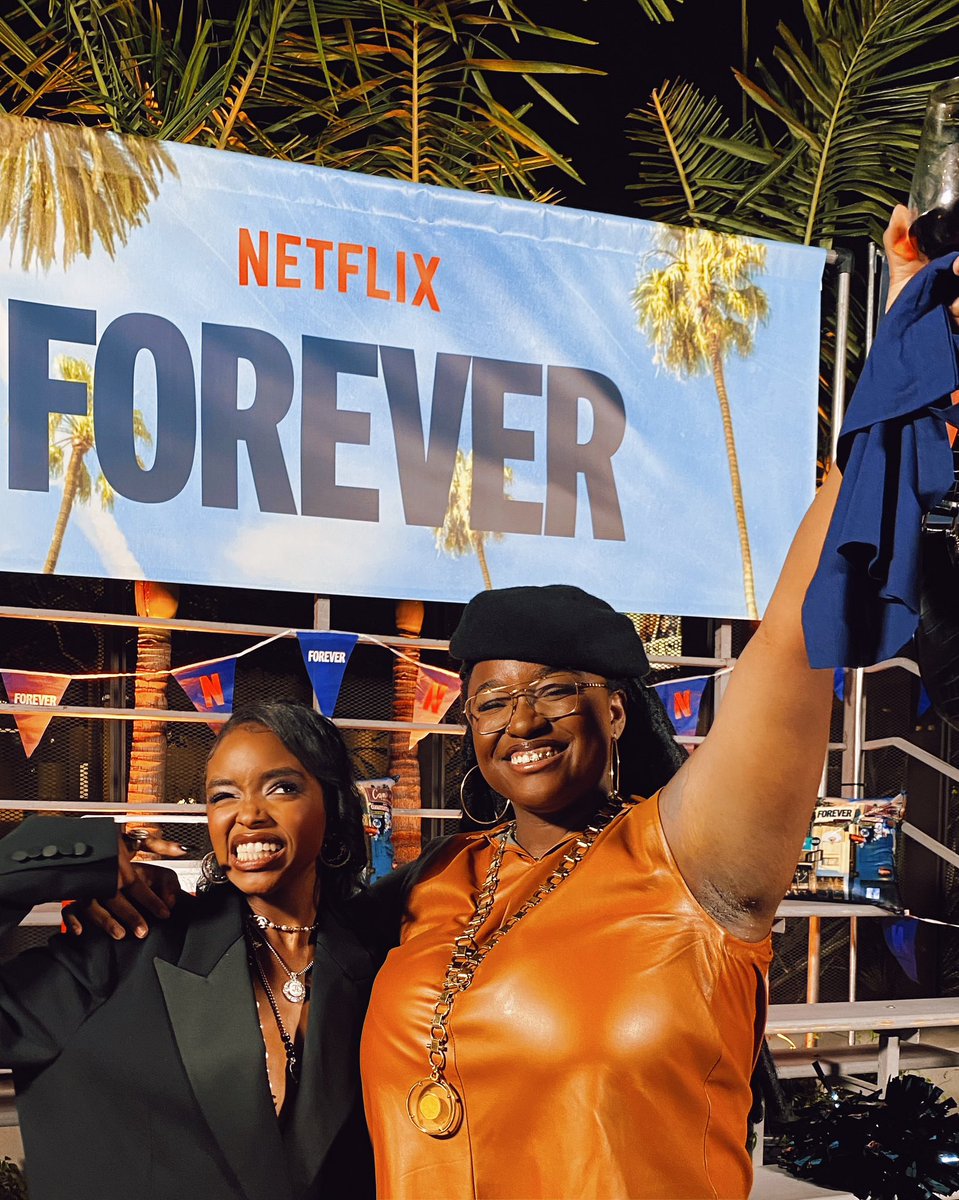SHHH… THE SHOW IS ON 🍿

FOREVER NOW STREAMING ON NETFLIX. 

#ForeverNetflix