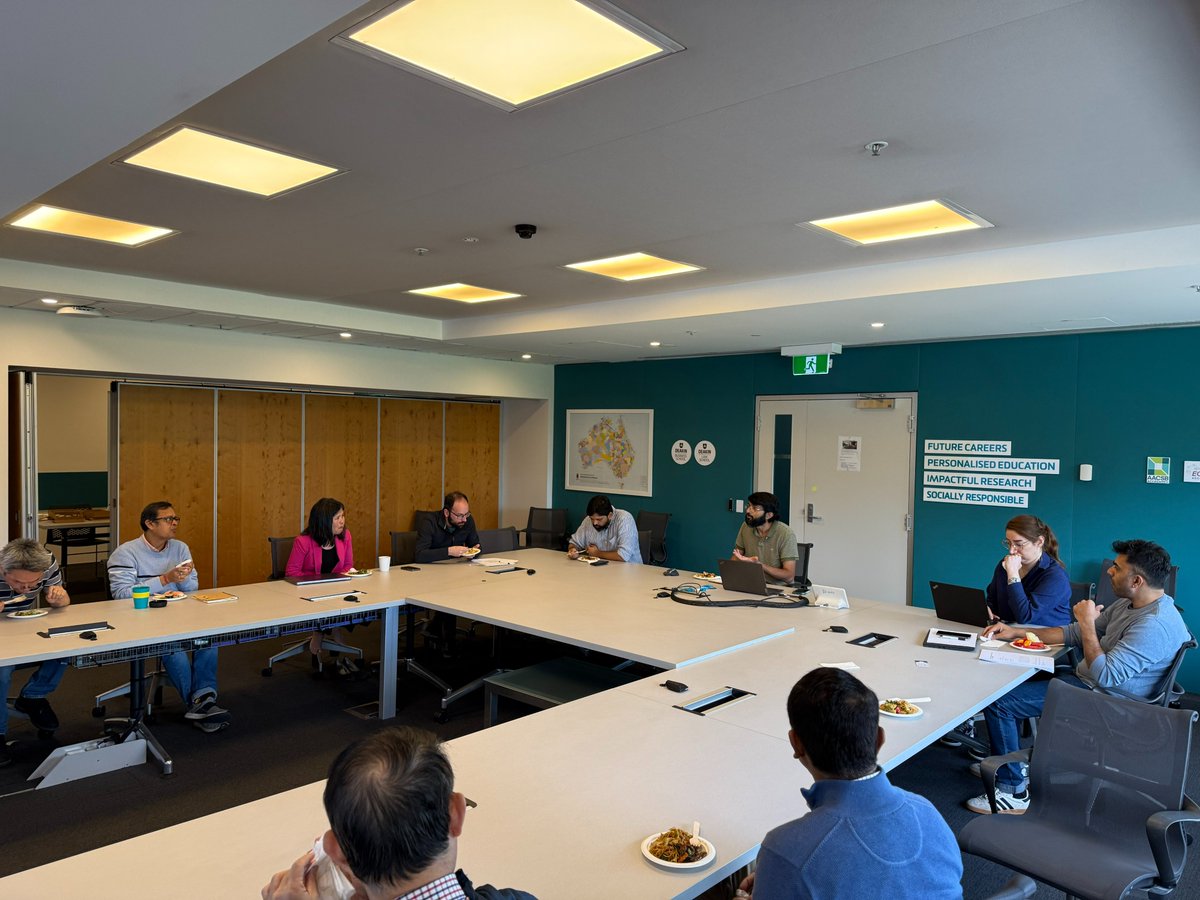 The Economics Reading Group at Deakin is a discussion-oriented biweekly meeting that fosters collaborative learning on the latest topics in Economics. Follow us to learn more about the exciting initiatives at our department!

Photo from our last Reading Group Meet 👇🏽😎