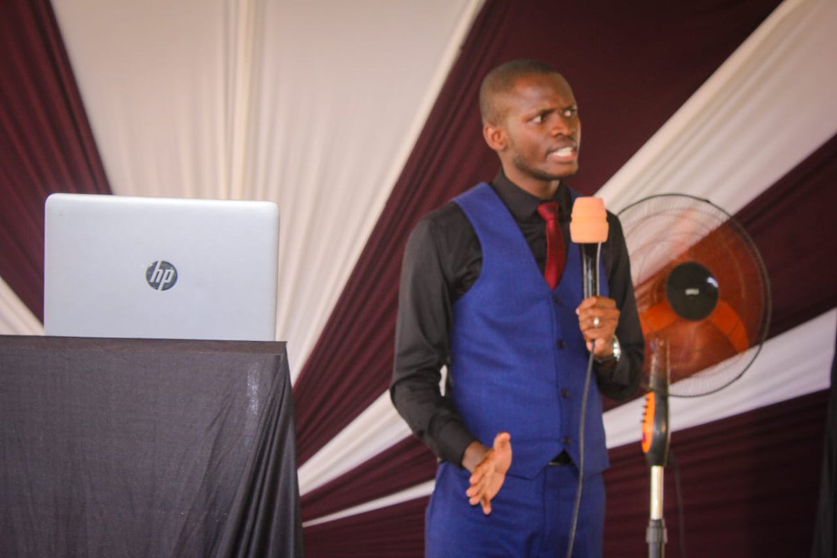 OGSLawLLP's tweet photo. On 3rd May 2025, in partnership with B.V. Francis &amp; Associates Advocates, we ran our first Public Legal Workshop, the Seme Edition. Together with students from Maseno University Law School, we engaged the great people of Seme on their rights and how to access justice. https://t.co/gEOBeXycdO