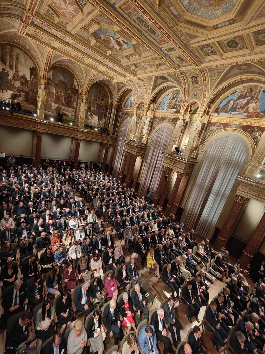 Co-founder of WSF, the Hungarian Academy of Sciences  is celebrating the 200th anniversary of its foundation this year. The bicentenary began with an opening ceremony of the Academy’s General Assembly on 5 May 2025.

More on the bicentennial events: mta.hu/english/to-mar…