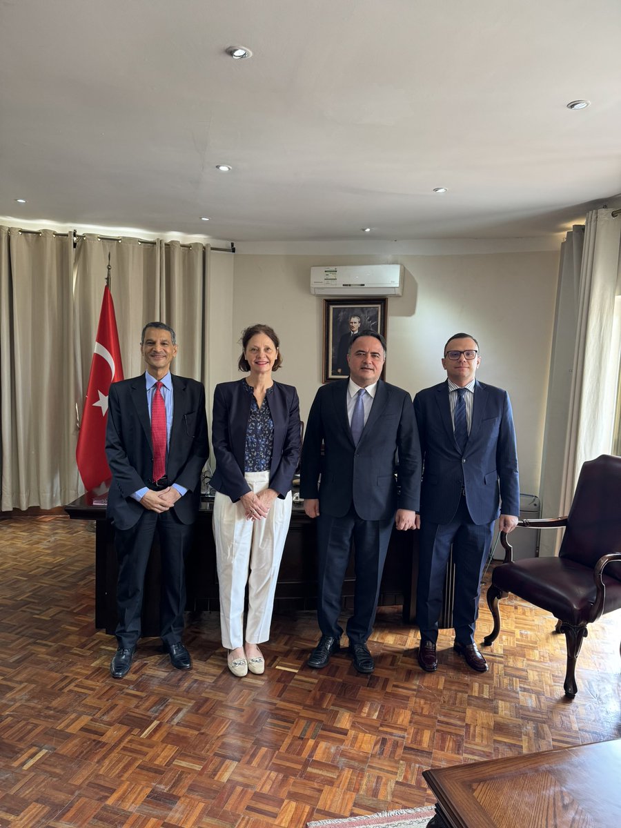 LiekevandeWiel's tweet image. Delighted to meet the Ambassador of Türkiye @TC_KigaliBE to Rwanda to speak about our shared commitment to children. We identified many opportunities to build on the notable focus of Türkiye on children and collaborate for the children in Rwanda. @unicefrw