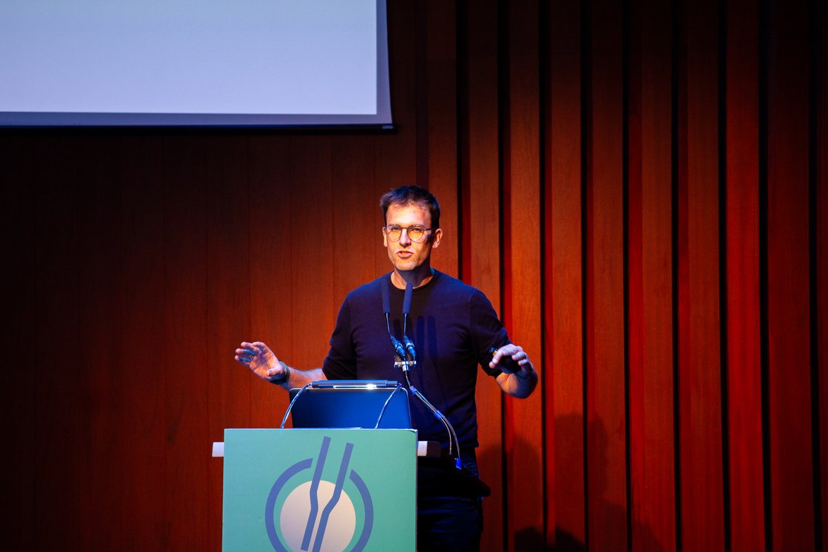 Trail Solidari Alcoi (@trailalcoi) on Twitter photo Tiempo ahora para Arkaitz Cerracedo, del Centro de Investigación Cooperativa en Biocencias CIC bioGUNE.
Nos habla sobre la influencia del metabolismo celular y sistémico en el cáncer de próstata.
#eicalcoi2025
@aseicanews
<a href="/contraelcancer/">HAZTE UNA MAMOGRAFIA</a>
<a href="/ibionsnutricion/">IBIONS - Nutrición y Cáncer</a> Tiempo ahora para Arkaitz Cerracedo, del Centro de Investigación Cooperativa en Biocencias CIC bioGUNE.
Nos habla sobre la influencia del metabolismo celular y sistémico en el cáncer de próstata.
#eicalcoi2025
@aseicanews
<a href="/contraelcancer/">HAZTE UNA MAMOGRAFIA</a>
<a href="/ibionsnutricion/">IBIONS - Nutrición y Cáncer</a>