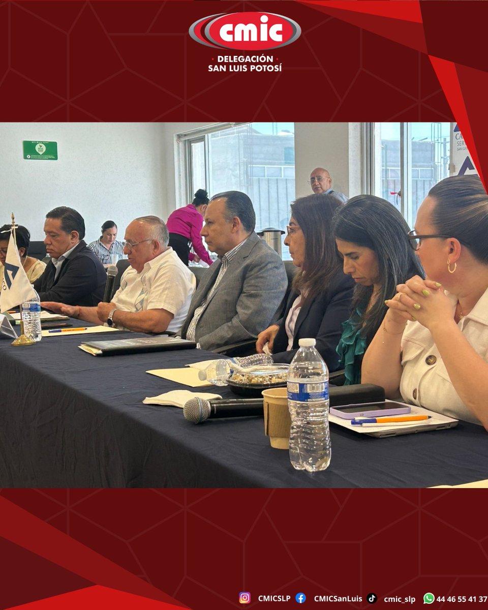 SLPCMIC's tweet photo. La CMIC San Luis Potosí acudió a Canaco para participar en la conferencia creación de espacios destinados a la inclusión laboral y sensibilización de la sociedad en lactancia materna
Donde la Secretaría de salud impulso, las prácticas de lactancia materna.
#CANACOSLP #Cmicslp https://t.co/GksWuDj0TW