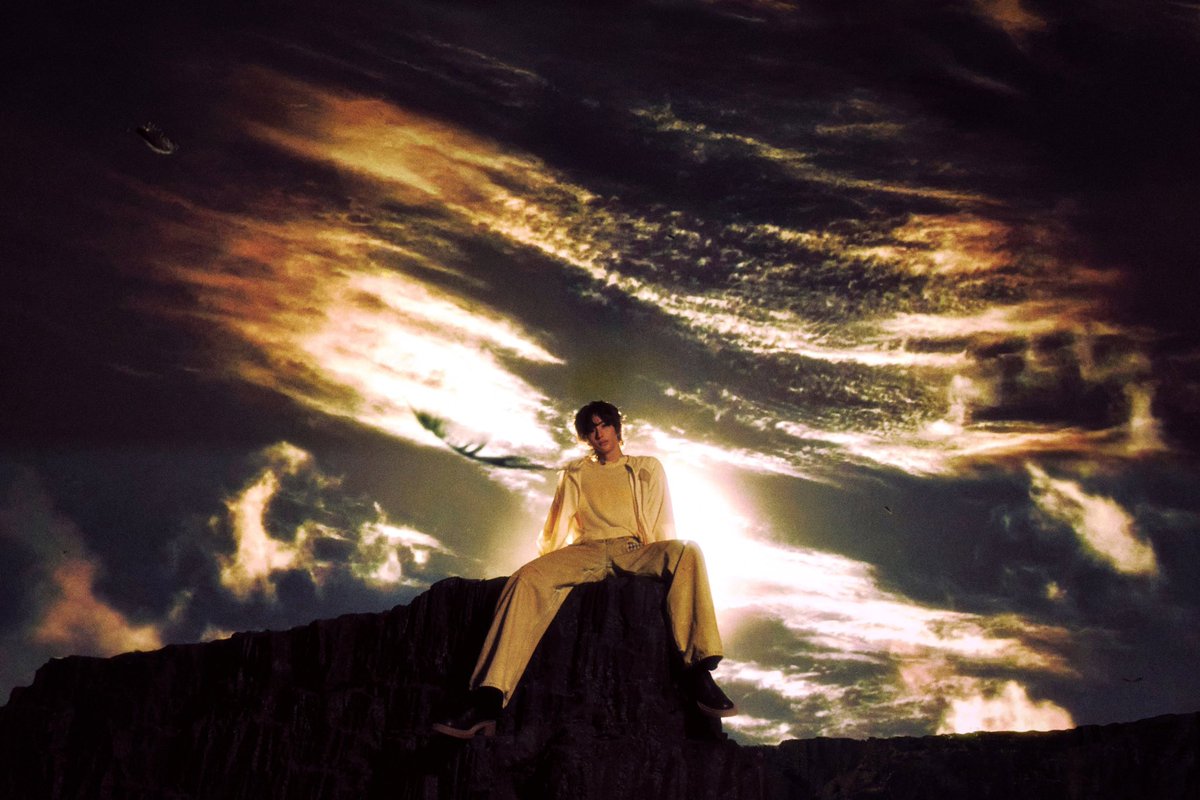 ถ้าแพลนกล้องลงมาอีกหน่อยน่าจะติดชั้นนะ ชั้นนั่งกราบอยู่ข้างล่าง