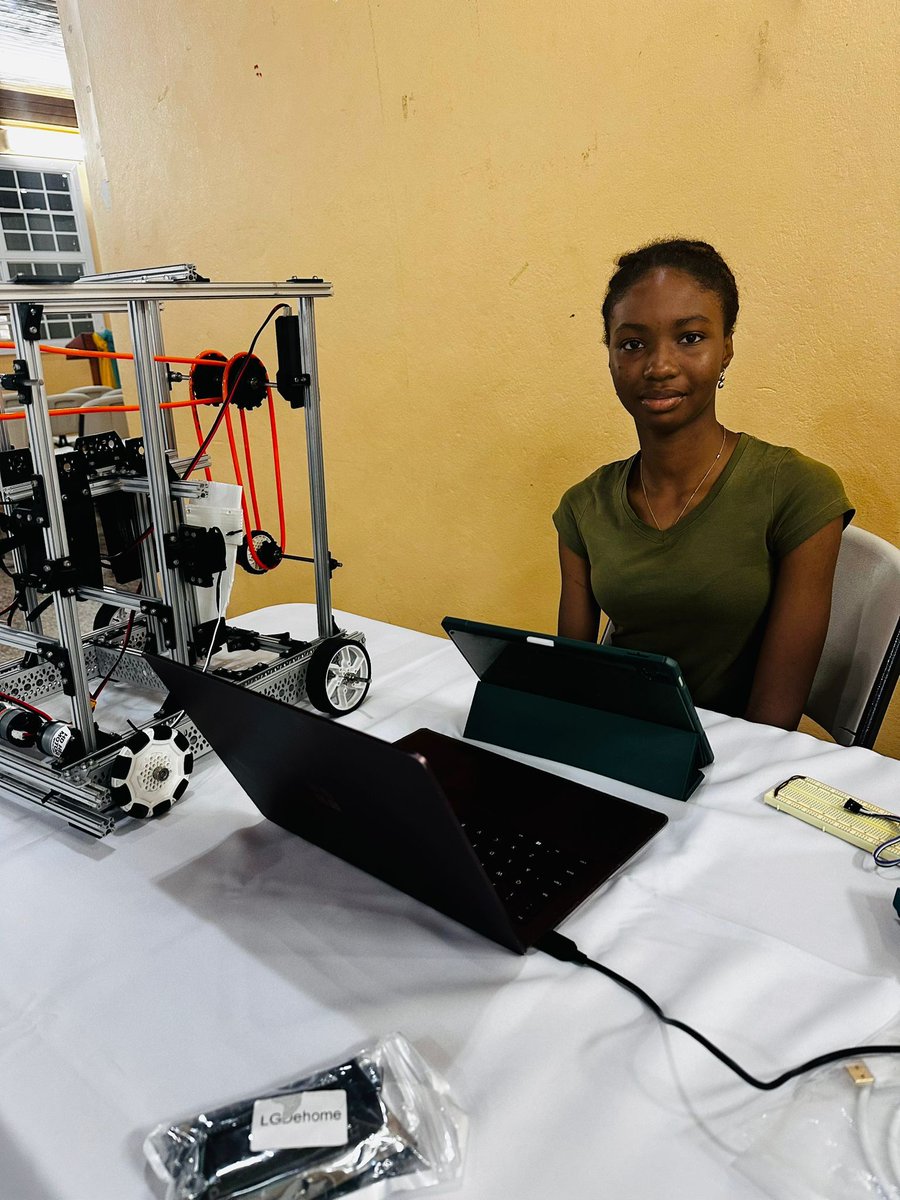 🚨We’re live at the NTRC Tech Expo 2025! 🚨
Team Dominica is holding it down at the Innovation Station, helping high school students troubleshoot and refine their robots. 
Our presentation setup is on display, so drop by and check it out. The Expo runs until 5PM—come say hi!