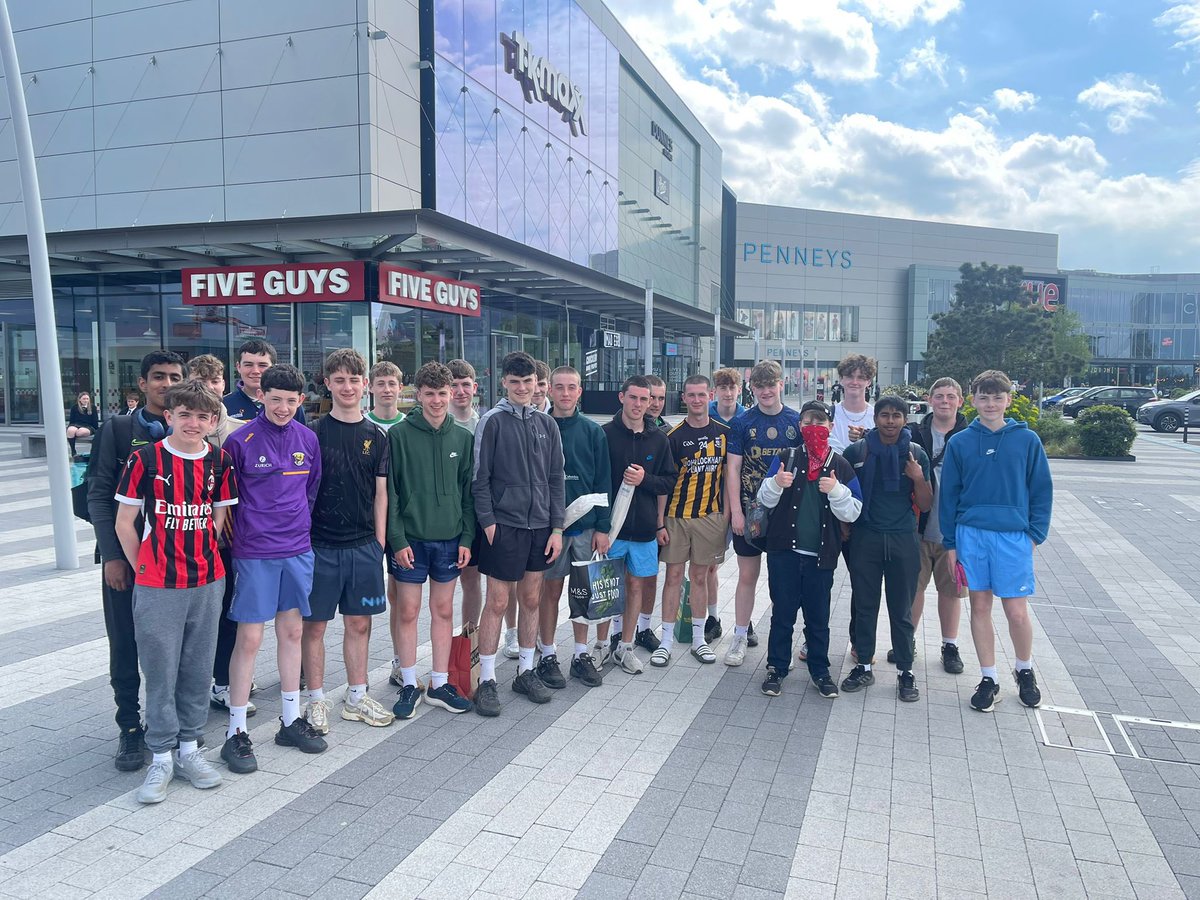 St. Peter's College tweet media