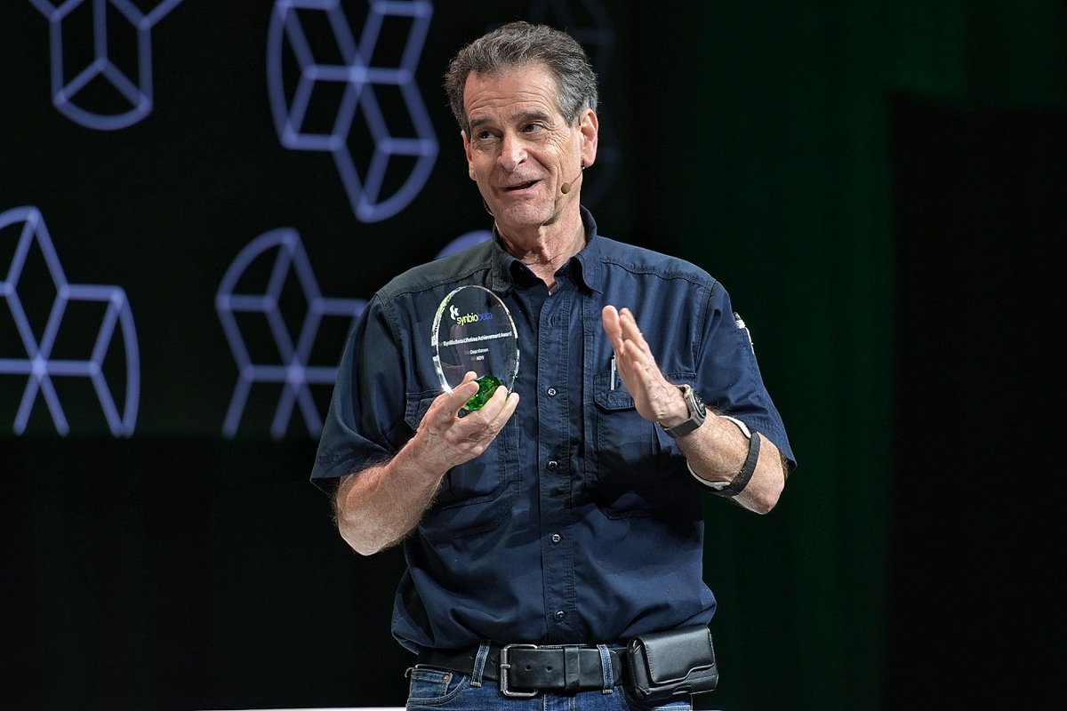 John Cumbers (@johncumbers) on Twitter photo Yesterday we honoured <a href="/DeanKamen/">Dean Kamen</a> with the #SynBioBeta Lifetime Achievement Award.
His name might conjure images of Segways or robotics competitions. 🧵 Yesterday we honoured <a href="/DeanKamen/">Dean Kamen</a> with the #SynBioBeta Lifetime Achievement Award.
His name might conjure images of Segways or robotics competitions. 🧵
