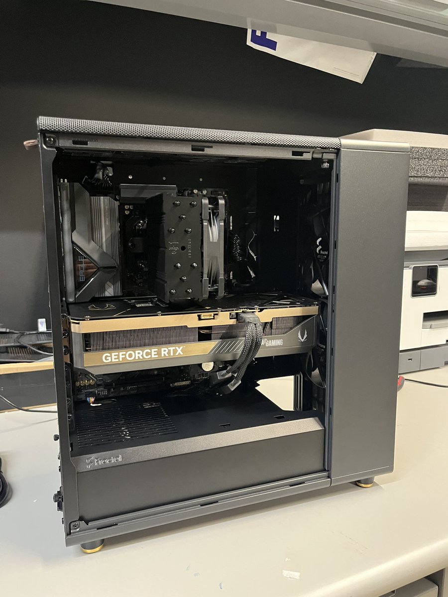 Clutch Computers tweet media