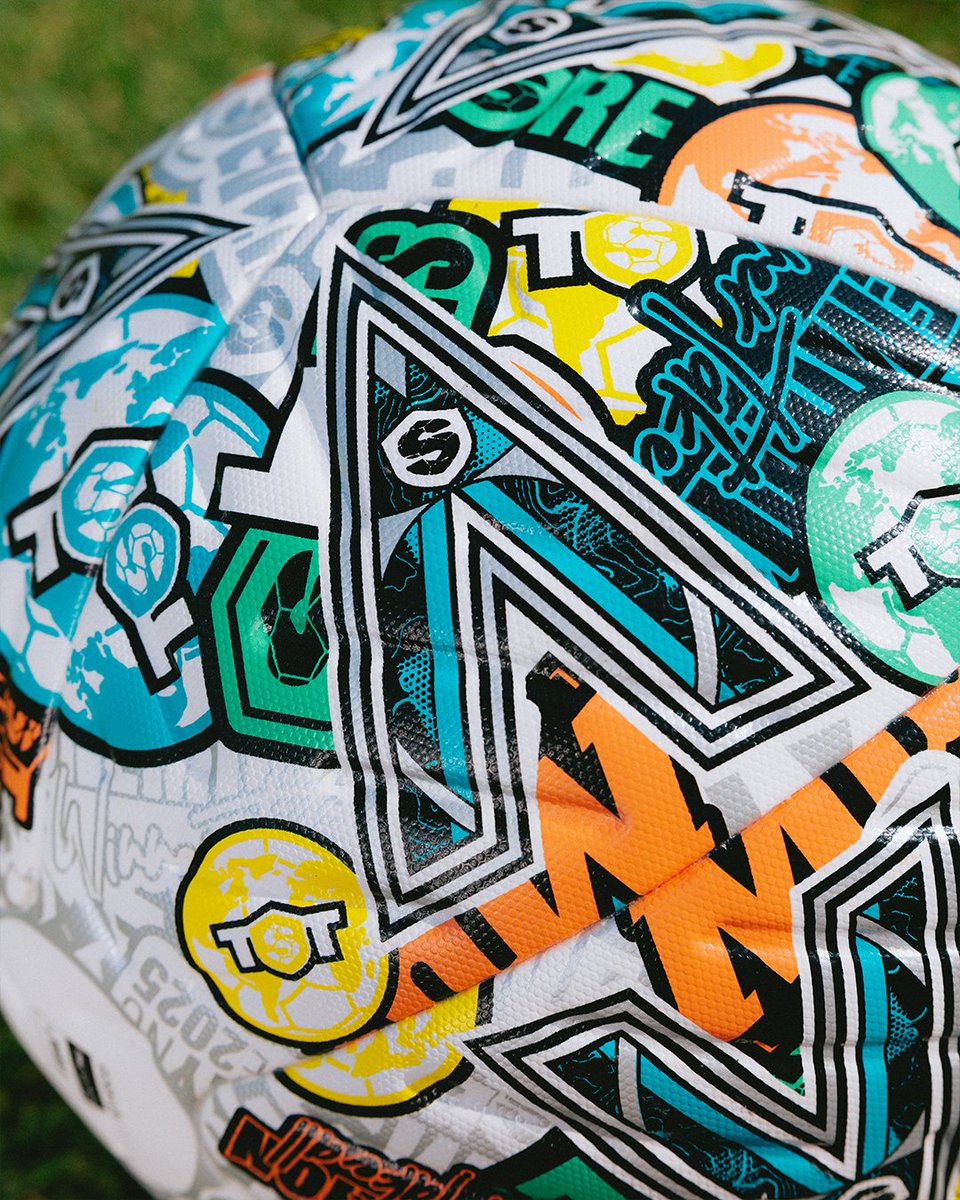 MitreSports's tweet image. A knockout tournament, deserves a knockout ball..
Introducing the @TST7v7 x Mitre Ultimax Pro '25 Match Ball. We can't wait to see it grace the pitches of North Carolina in less than a month! 🔥
Available to buy from @soccerdotcom and @MitreSports