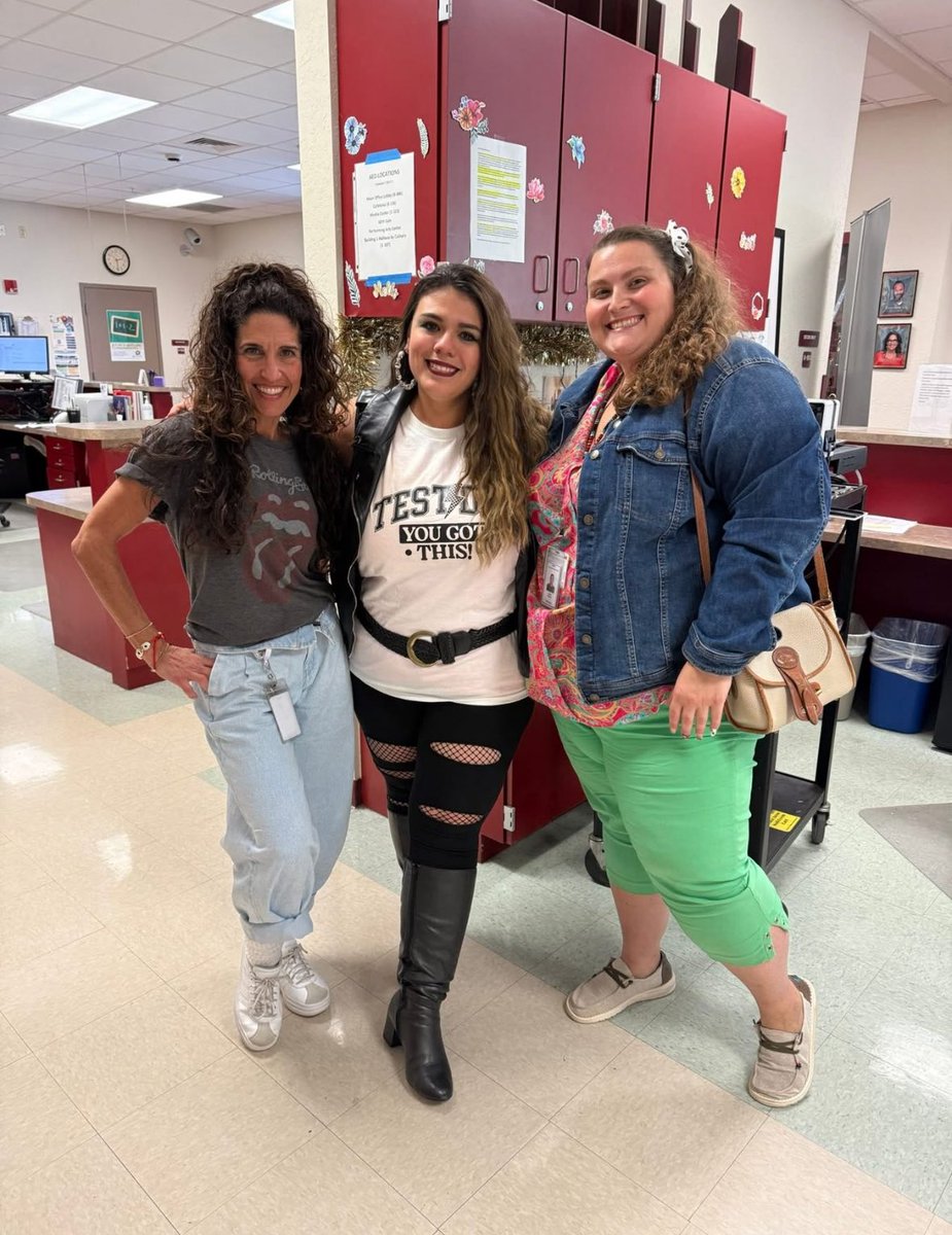 Teachers and staff had a totally tubular time representing the 80’s and enjoyed some rad coffee this morning sponsored by the junior class!