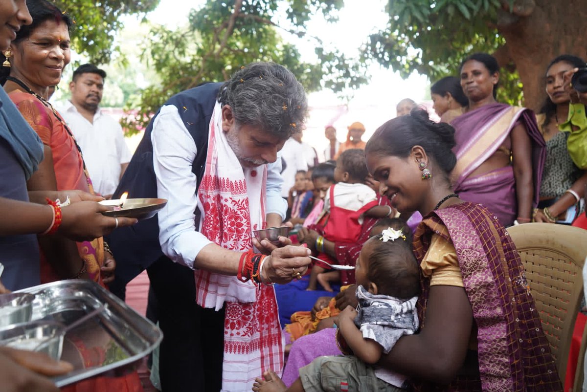 Kiran Singh Deo (@kirandeobjp) on Twitter photo संवाद और समस्याओं का त्वरित निदान 
यही तो है सुशासन तिहार
आज सुशासन तिहार के अंतर्गत सम्मिलित ग्राम चिंगपाल, केशापुर, ककनार, छिंदबहार, कोयनार, सेड़वा, लेंड्रा में आयोजित समाधान शिविर में सम्मिलित होकर आम जनता की समस्याएं सीधे सुनने और उनका त्वरित समाधान सुनिश्चित करने का अवसर संवाद और समस्याओं का त्वरित निदान 
यही तो है सुशासन तिहार
आज सुशासन तिहार के अंतर्गत सम्मिलित ग्राम चिंगपाल, केशापुर, ककनार, छिंदबहार, कोयनार, सेड़वा, लेंड्रा में आयोजित समाधान शिविर में सम्मिलित होकर आम जनता की समस्याएं सीधे सुनने और उनका त्वरित समाधान सुनिश्चित करने का अवसर