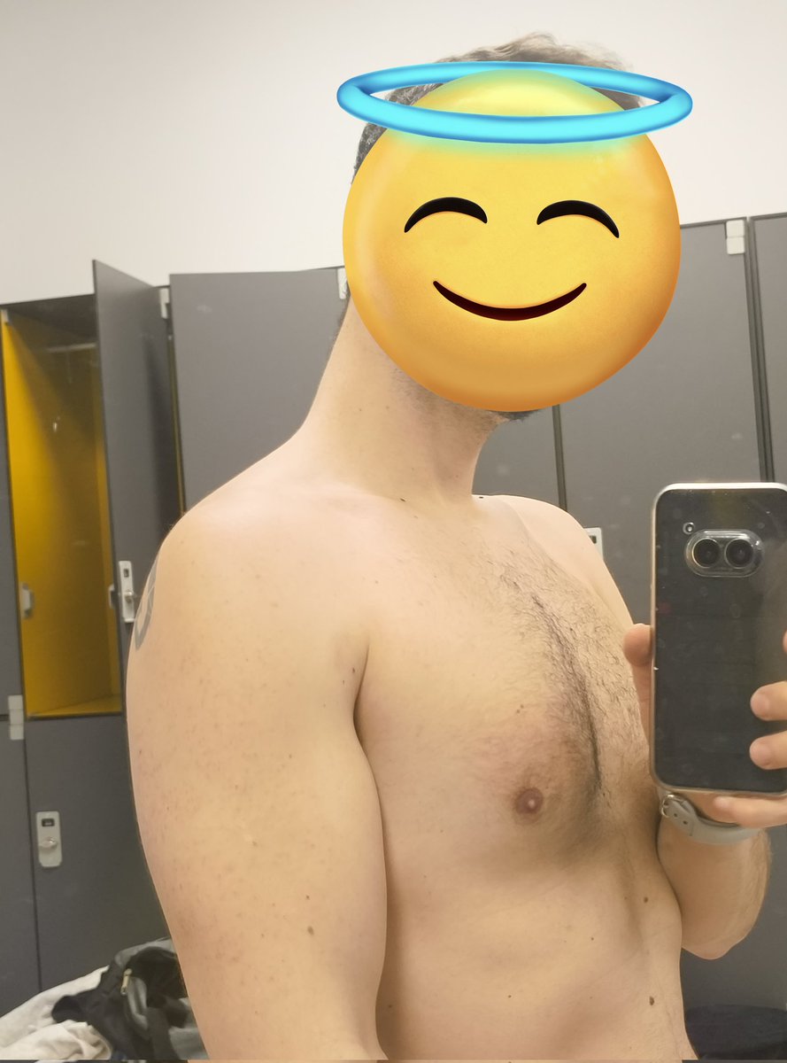 mattew_goodboy's tweet photo. Per oggi ho dato
#GymHunk #gay https://t.co/8h7nOqIni5