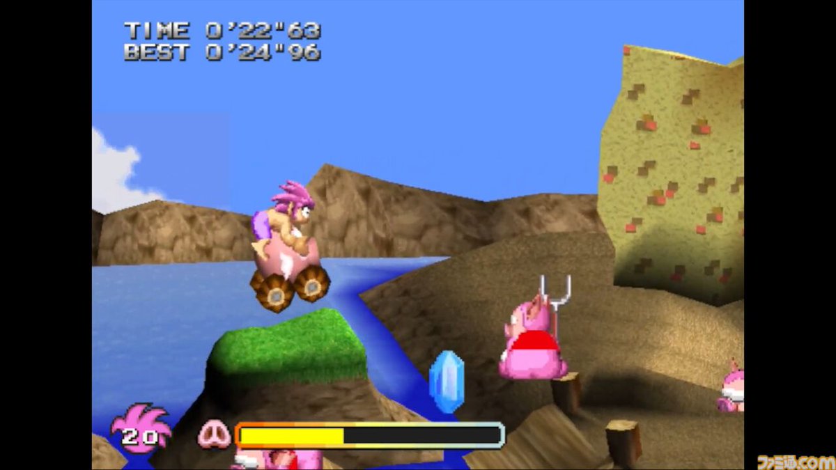 ファミ通.com tweet media