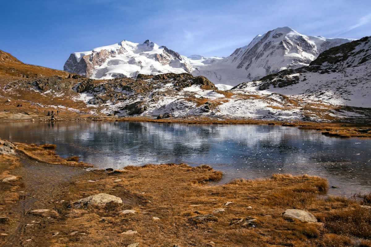 Alpine snowmelt is decreasing, but what does this mean for Europe's water supply?

Research shows that #Droughts in the Alps are impacting the Rhine, Rhône, Danube and Po, and affecting everything from hydropower to agriculture. 

Read more ⬇️

environment.ec.europa.eu/news/increase-…

#SfEP